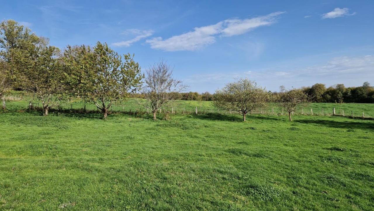 Calme Et Chaleureux Gite De Campagne. Voiteur Esterno foto